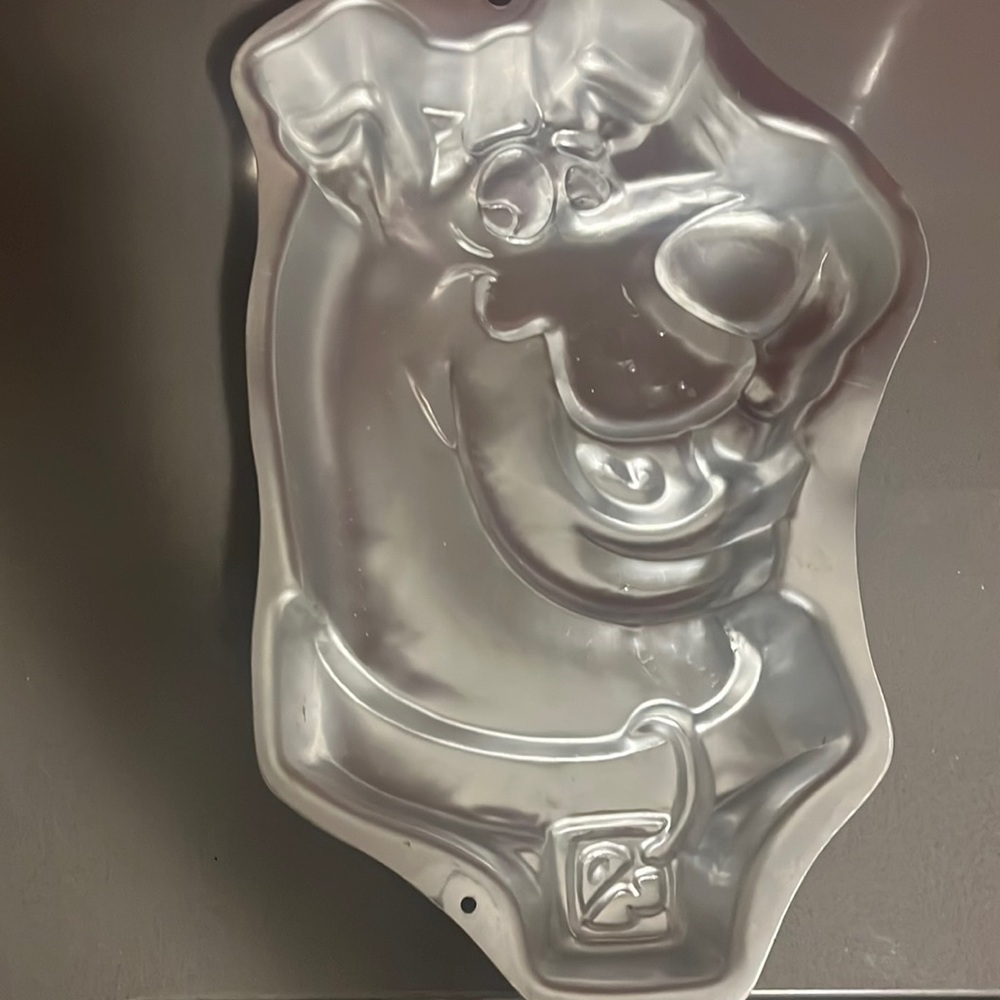 Wilton Cake Pan Scooby-Doo Hanna Barbera 1999 Bake & Decorate Birthday Party